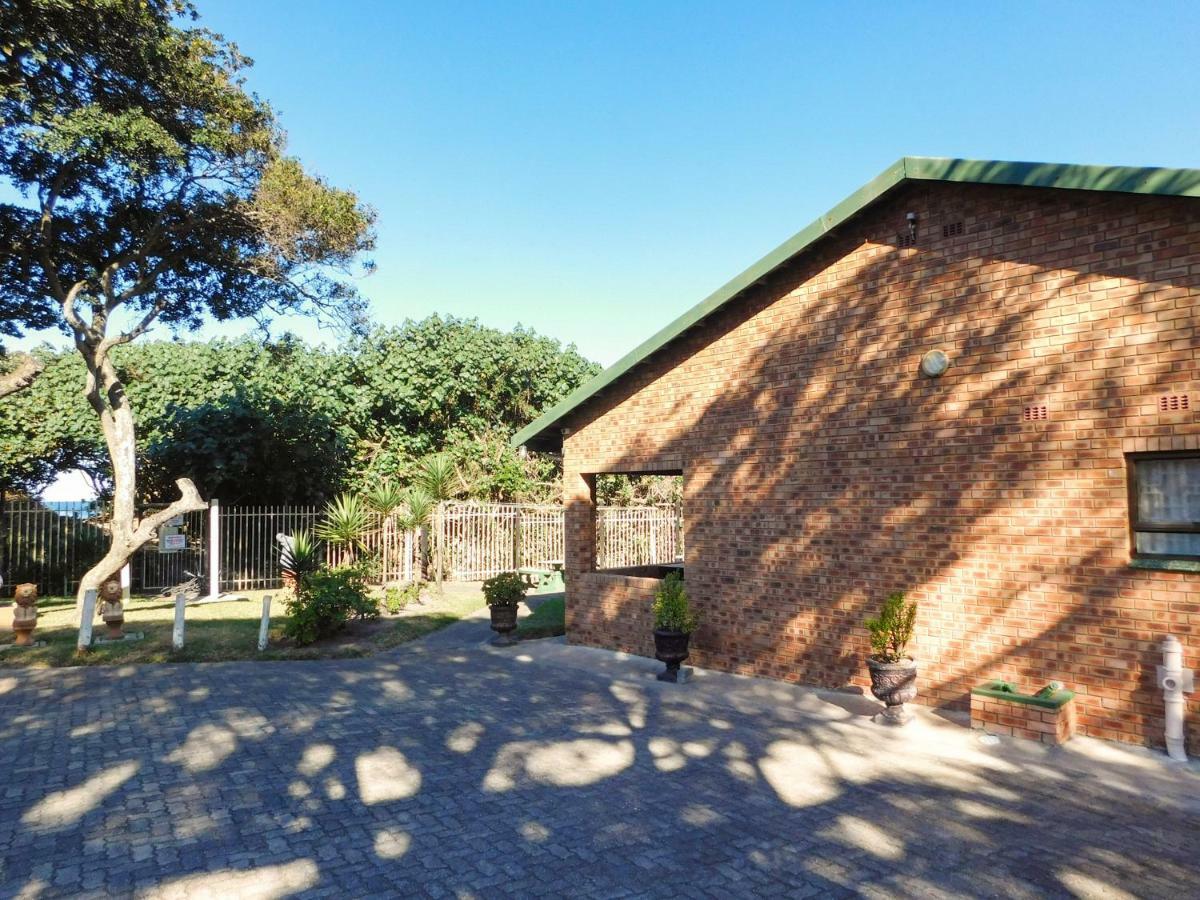Mama Mia Cottages Oslo Beach Port Shepstone Exteriör bild