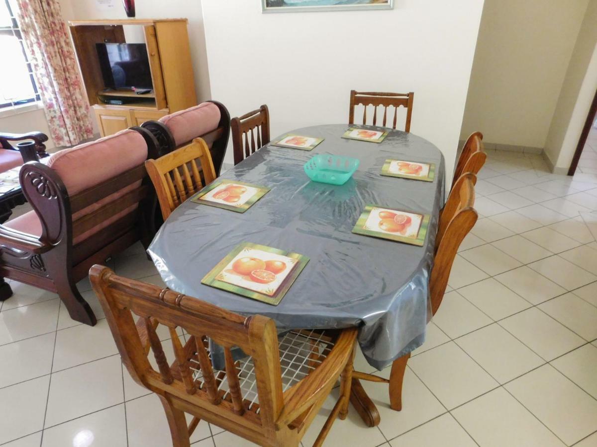 Mama Mia Cottages Oslo Beach Port Shepstone Exteriör bild