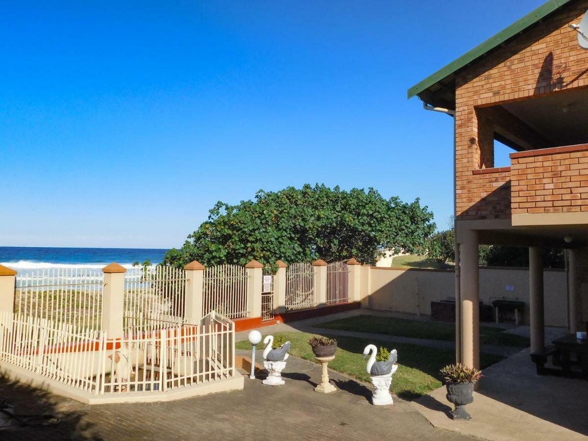 Mama Mia Cottages Oslo Beach Port Shepstone Exteriör bild