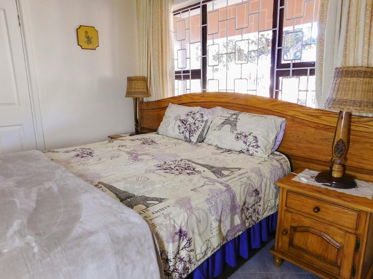 Mama Mia Cottages Oslo Beach Port Shepstone Exteriör bild